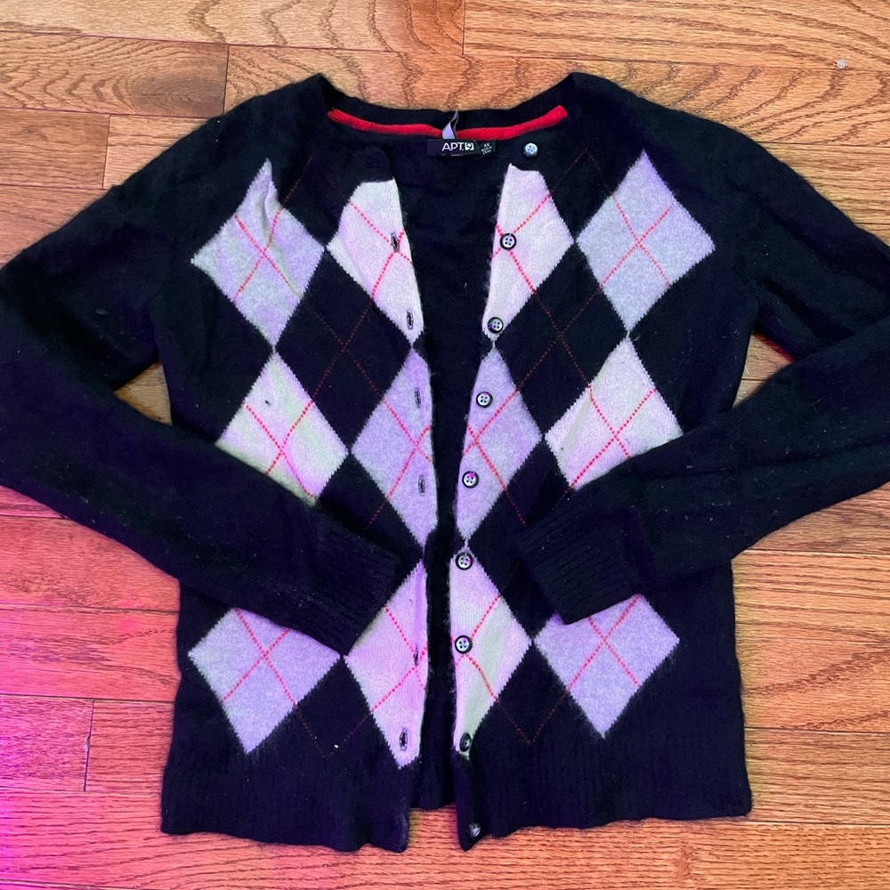 100% cashmere argyle cardigan. Size XS.
